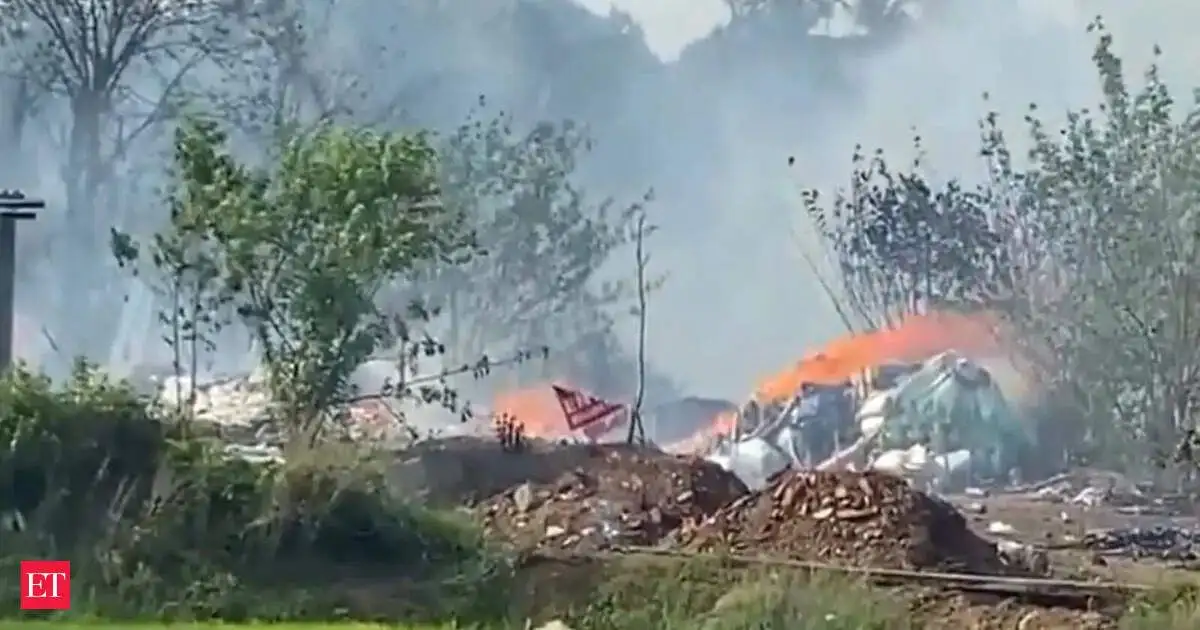 Mundathikode fireworks tragedy: an afternoon that turned into chaos - 3