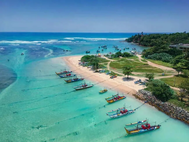 India vs Pakistan: Sun shines on Lanka tourism, economy - 1