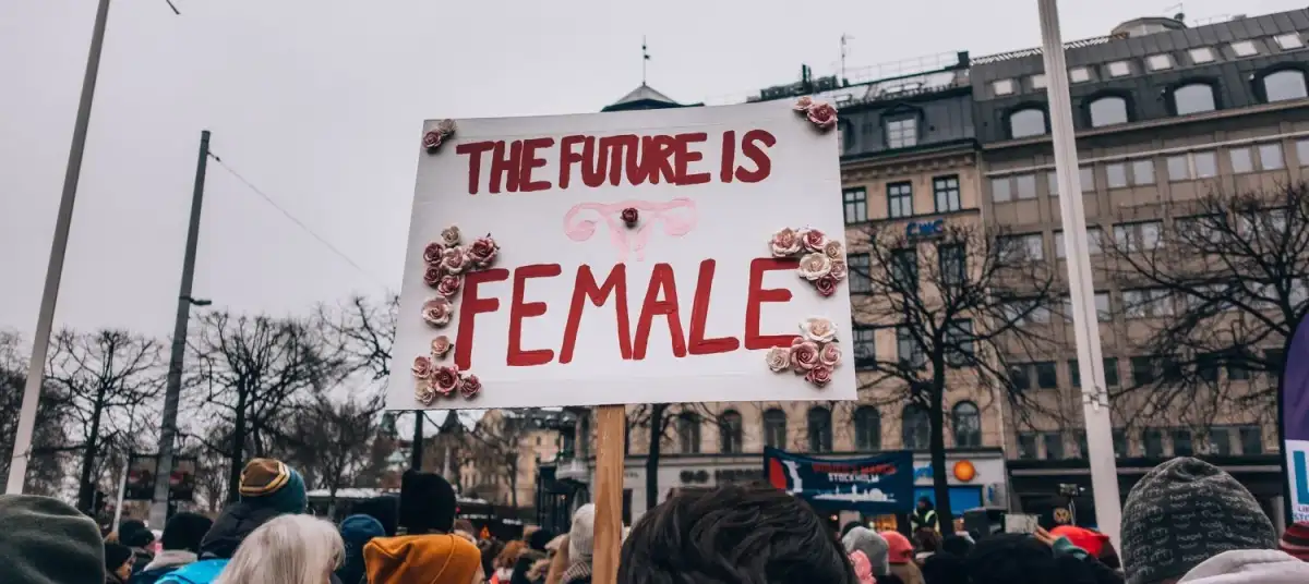 Feminism Over: Democrats Claim Women Can't 'Perform at the Highest Level' on Their Periods, Need Money to Stay Home - 1