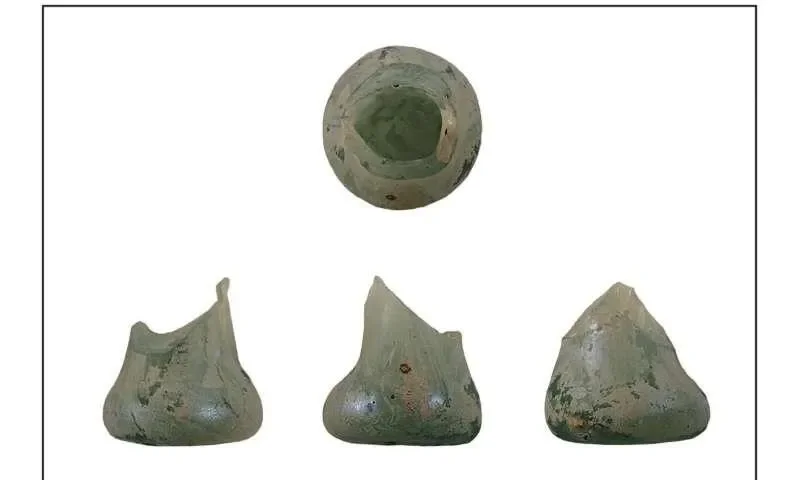 A kohl bottle from York may hint at an ancient Egyptian in Roman-Britain - 1