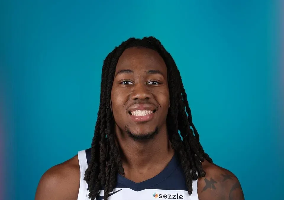 West playoff takeaways: Dosunmu's record night boosts Wolves over Nuggets - 1