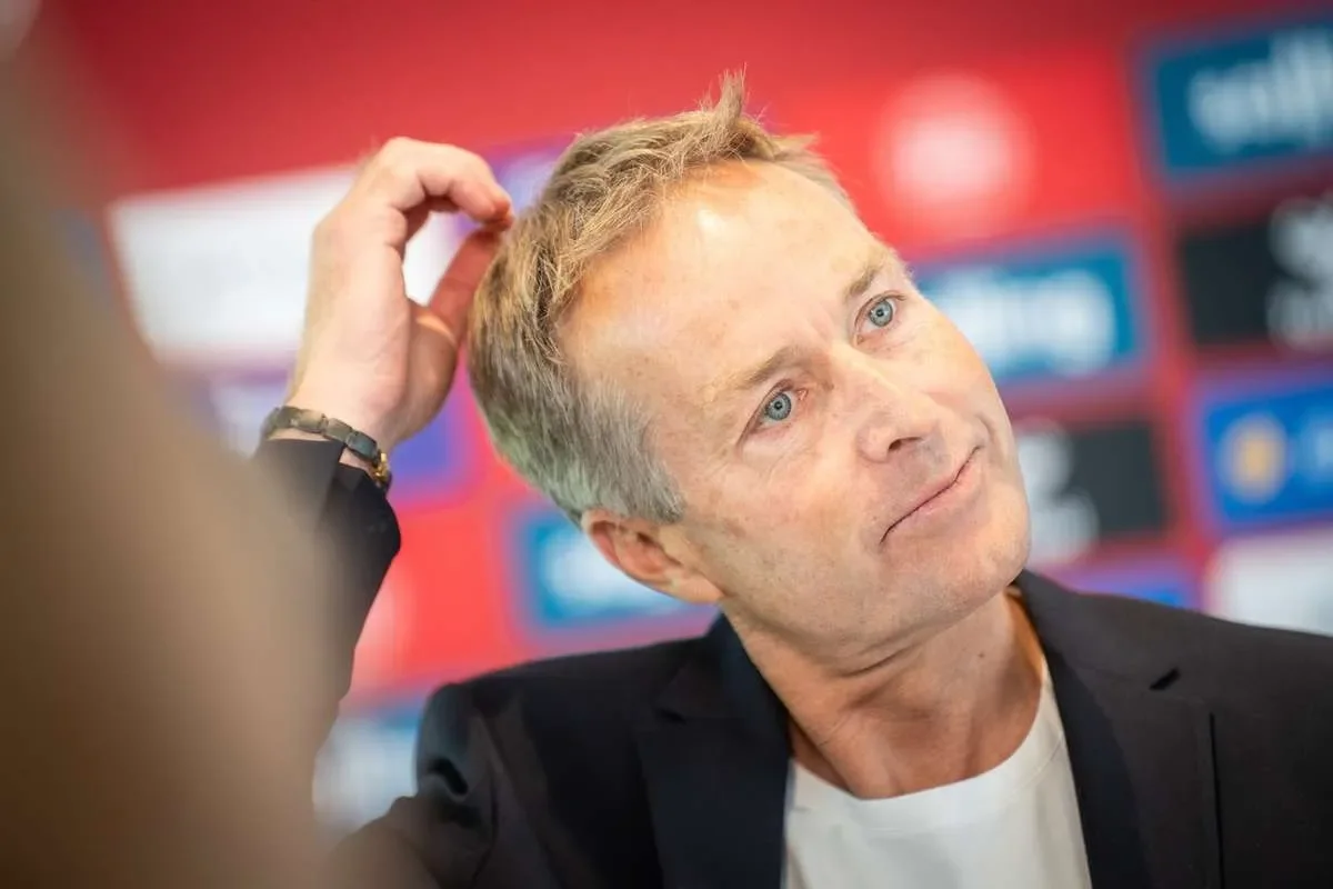 Two candidates named to replace Kasper Hjulmand as Leverkusen coach - 2