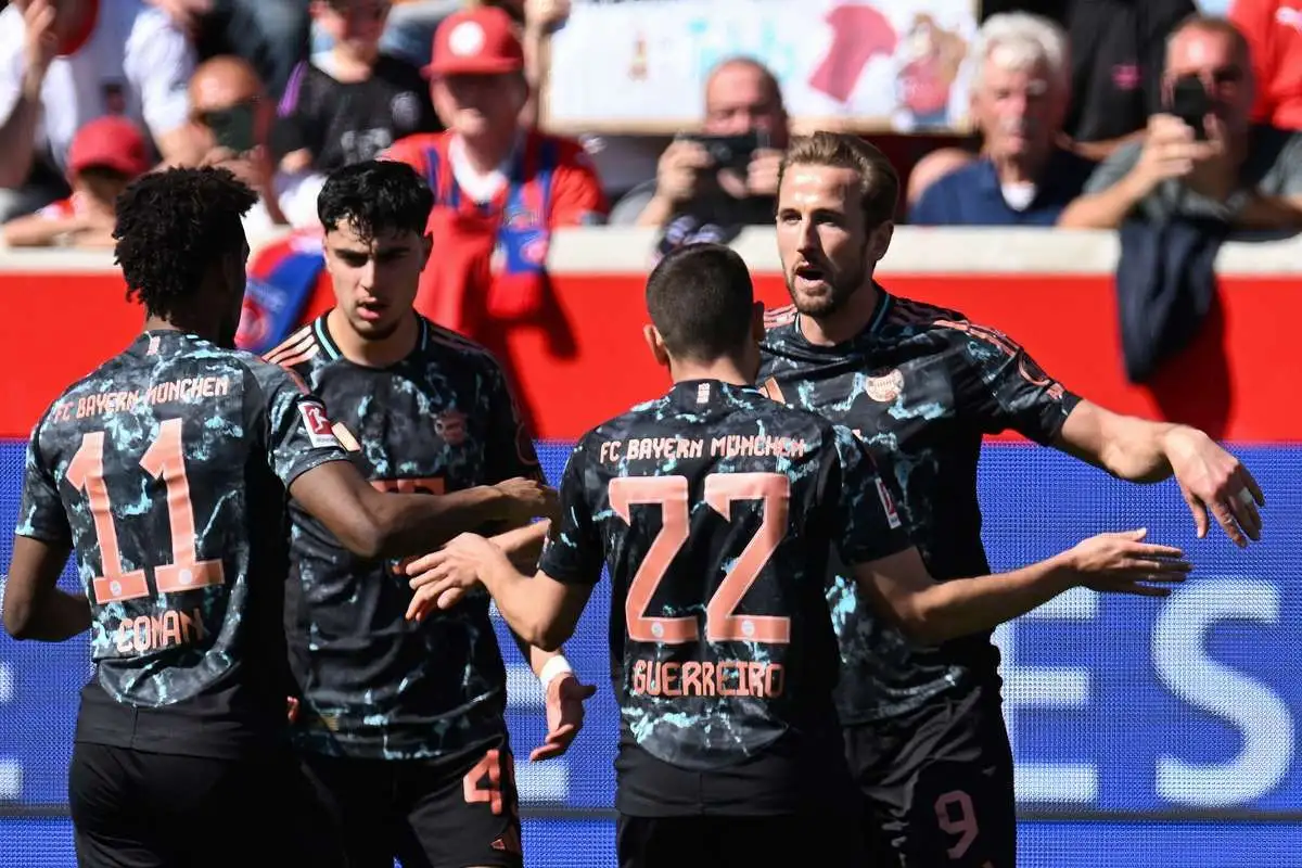 Bayern Munich avoids surprise loss to last-place Heidenheim in Bundesliga before PSG visits - 3