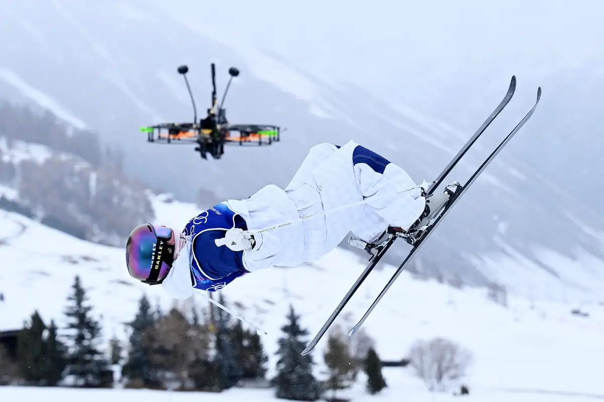 2026 Winter Olympics: Shiffrin searches for gold, U.S. men's hockey begins knockout round and more - 3