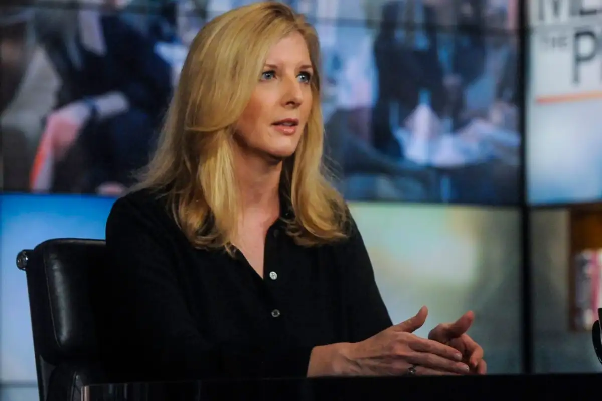 Politics chat: Government shuts down over DHS funding, Trump gets pushback from GOP - 2
