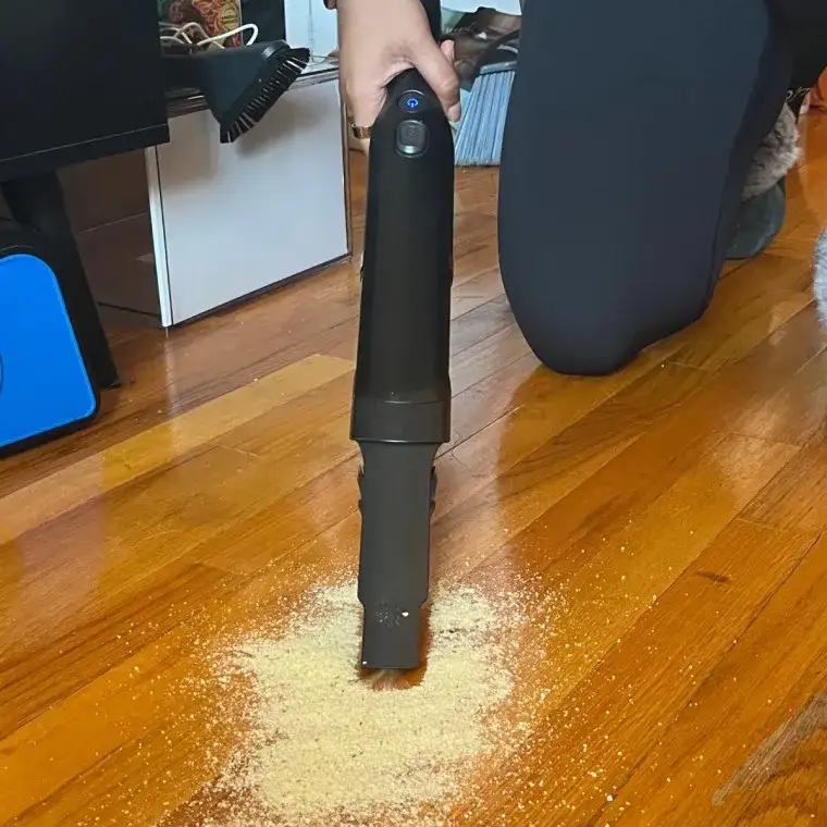 The 5 Best Handheld Vacuums Out of 13 We Tested - 3
