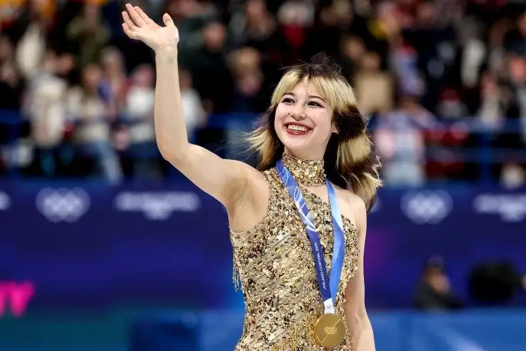 Liu captures elusive figure skating gold for U.S. - 2