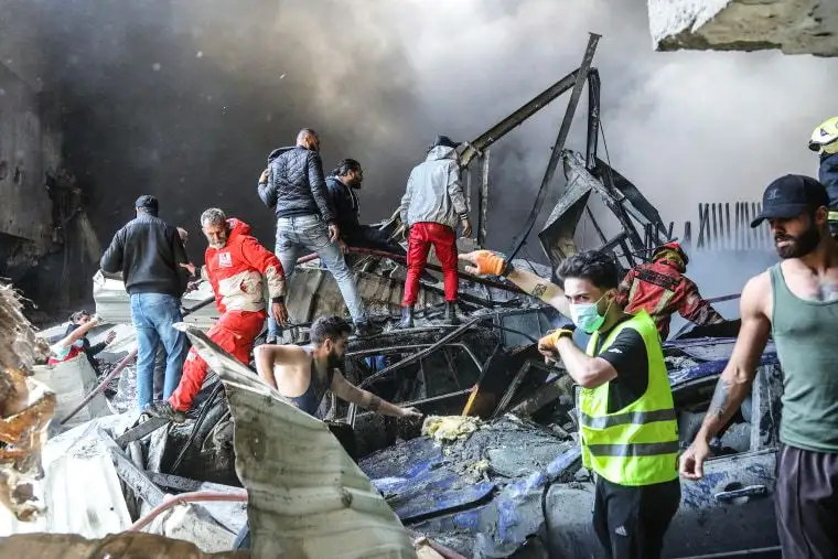 Israel launches huge attack on Lebanon - 3