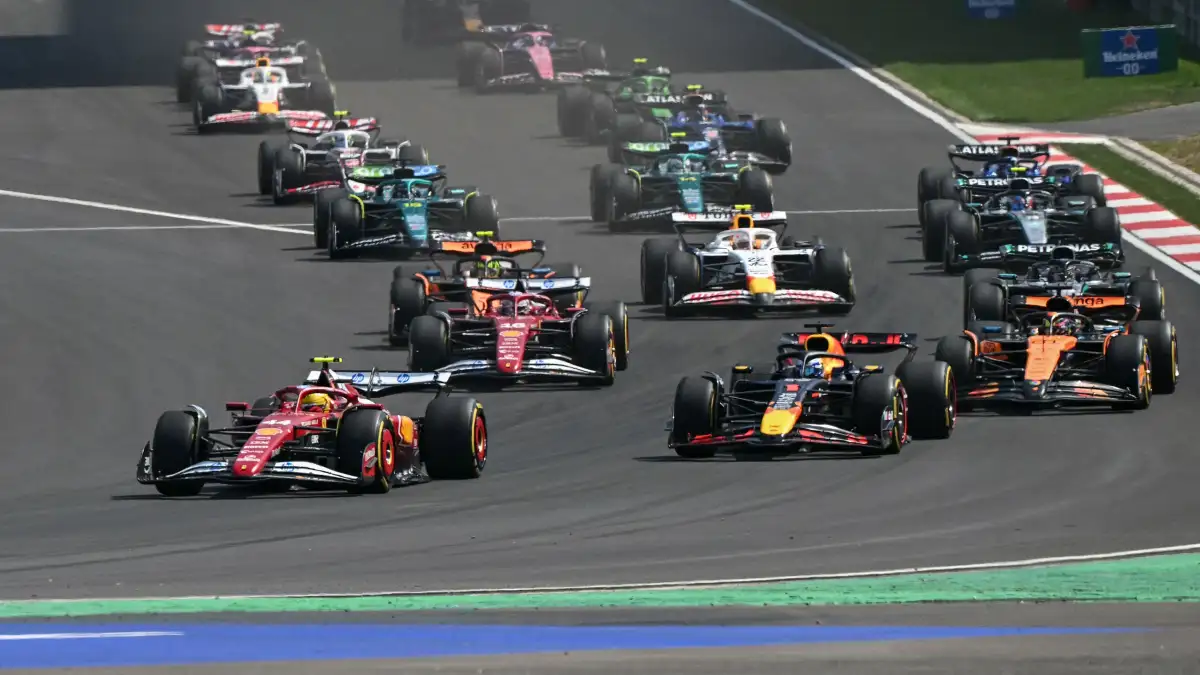 Oscar Piastri Takes Blame For Crashing Out Before Home Australian Grand Prix - 2