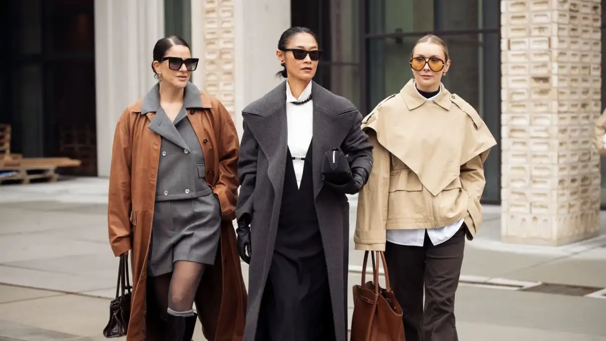 Statement shoes and the perfect jacket: The best fashion week trends so far - 1