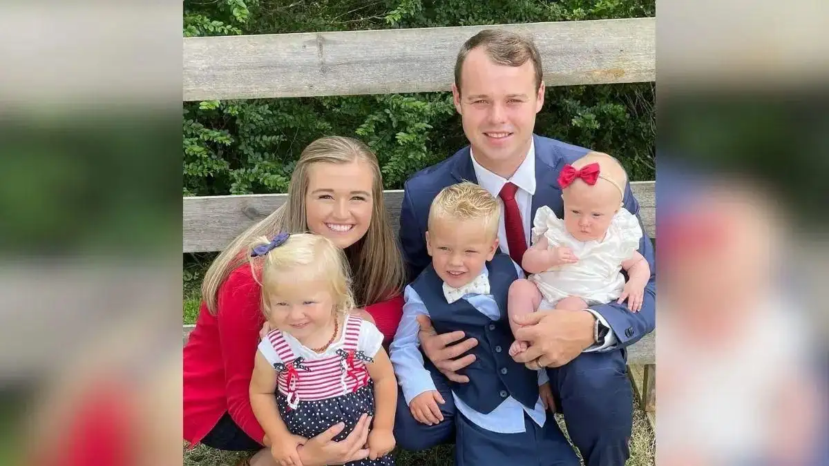 Kendra Duggar's family 'troubled, 'heartbroken' and 'devastated' by molestation allegations against her spouse Joseph - 2