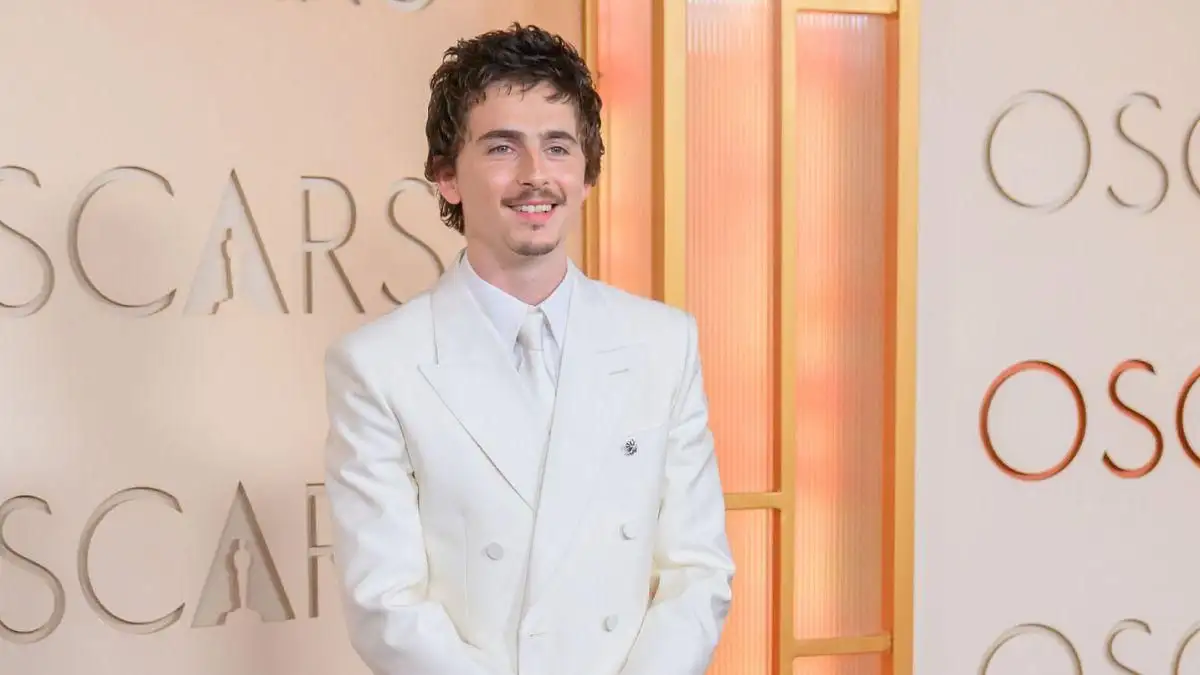 Should Timothee Chalamet Dump Kylie Jenner? KUWTK Star Allegedly 'Blurring' Her Boyfriend's Talent - 2