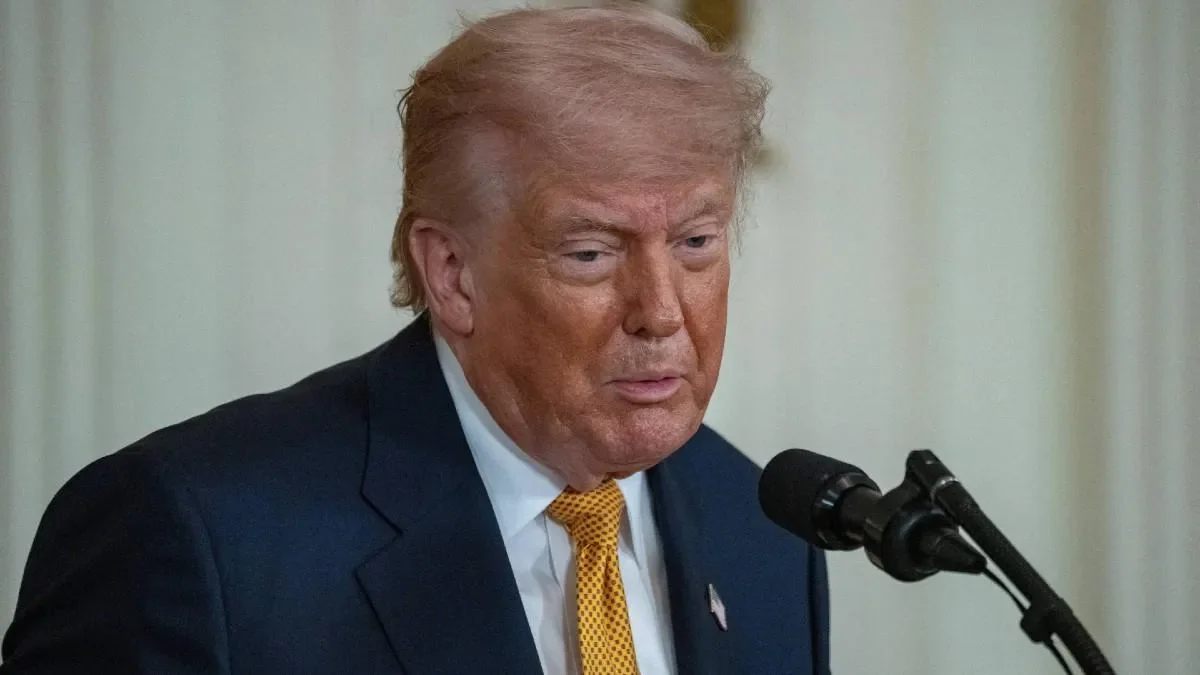 Donald Trump Health Fears: Viral 'Cankles' Video Sparks Concerns POTUS Is In Pain - 4