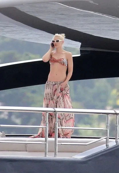 Sail Into The Holiday Weekend With Babes On Boats - 3