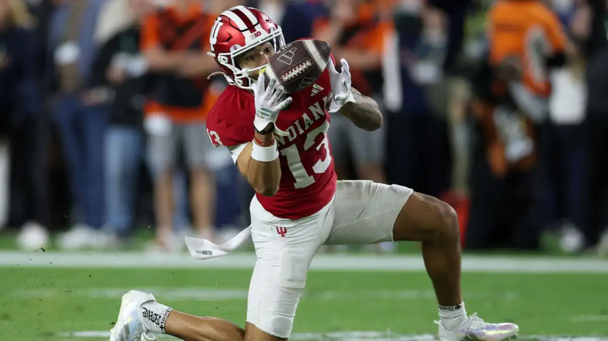 McDaniel's aim? Help QB Herbert 'own the position'... - 1