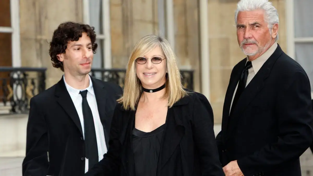 Barbra Streisand, 84, makes rare appearance in video message to accept honorary Cannes Palm d'Or after being forced to miss ceremony due to knee injury - 4