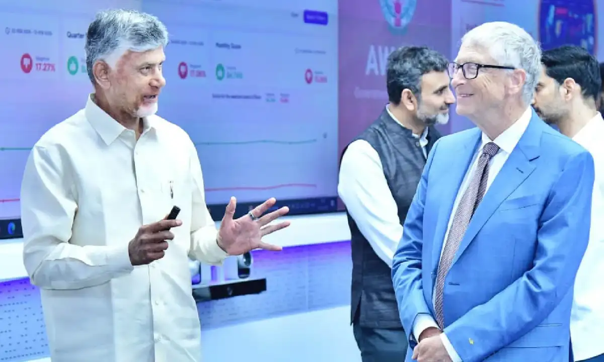 Bill Gates Pats AP Govt's RTGS Services - 3