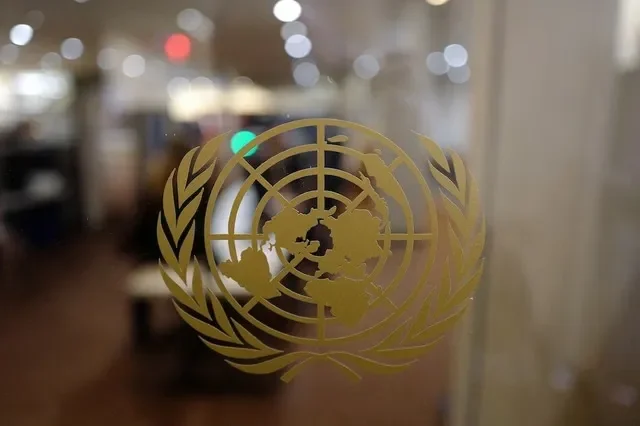 Man dies after setting himself ablaze at UN in New York, say police - 1