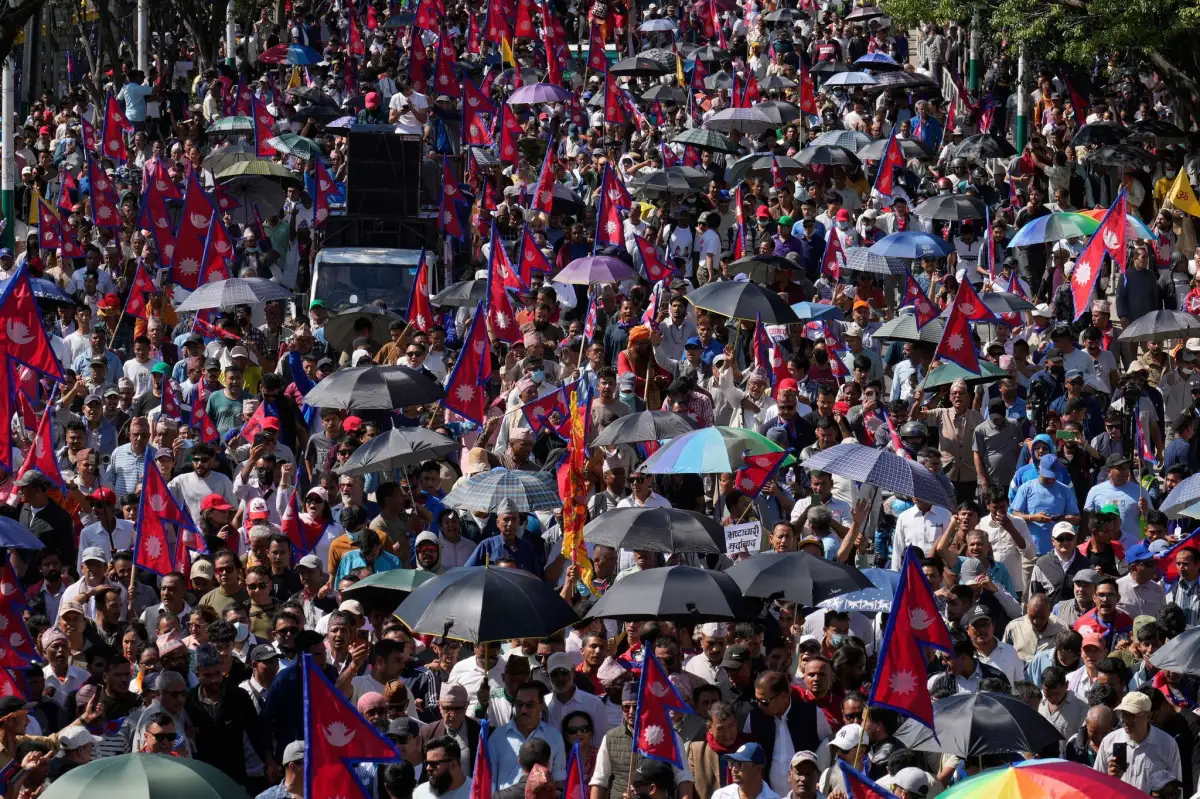 Thousands rally in support of Nepal's former king and call for monarchy's return - 2
