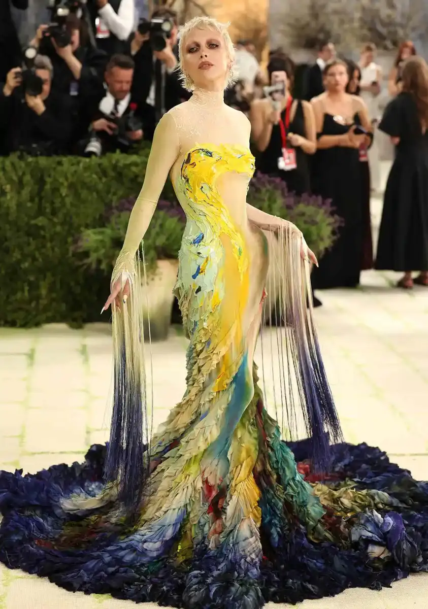 Met Gala 2026: Every red carpet look you need to see from fashion's biggest night, from celebs like Nicole Kidman, Anna Wintour and more - 3