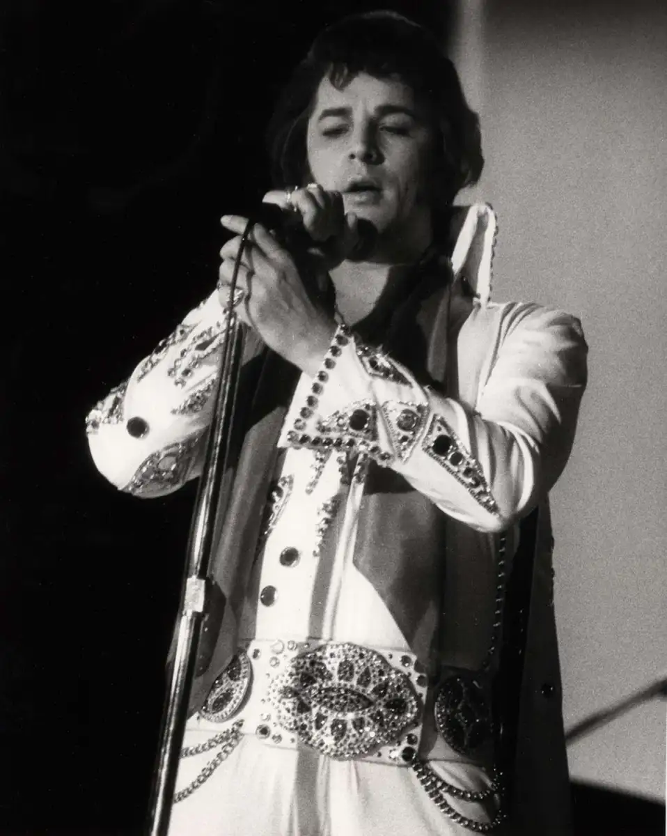 Every actor who played Elvis Presley ranked – and one was his co-star - 3