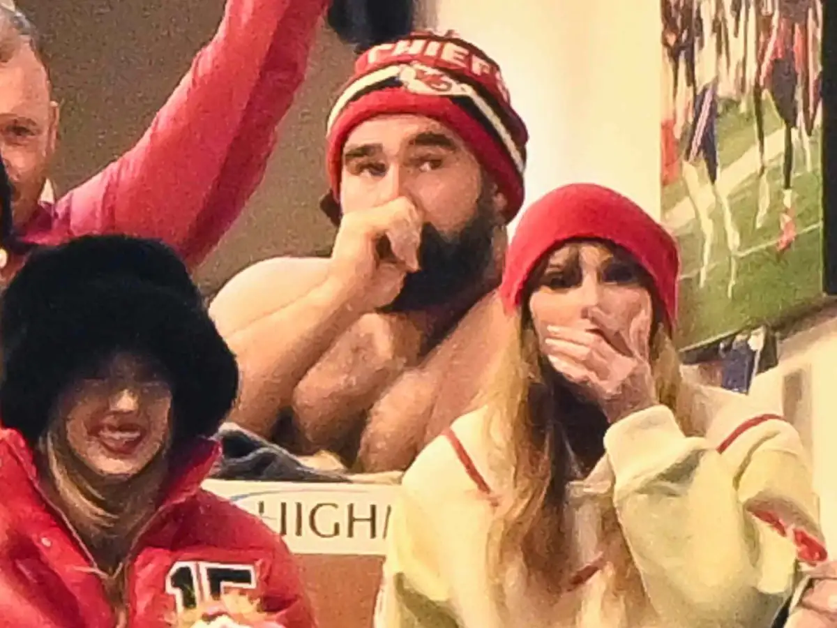 Meet Travis Kelce's famous family who will soon be related to Taylor Swift - 2
