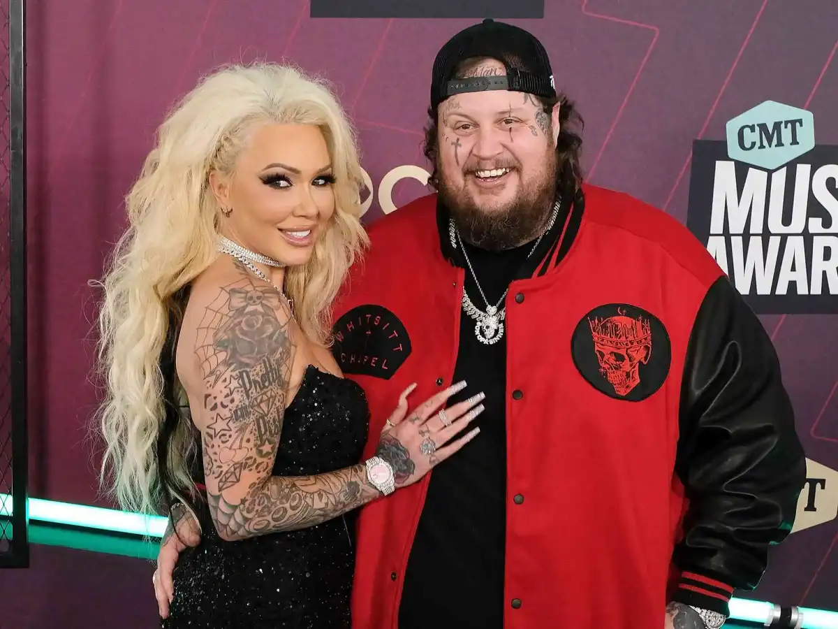 Why Jelly Roll’s Wife Bunnie Xo Says She’s Never Dated For Looks - 3
