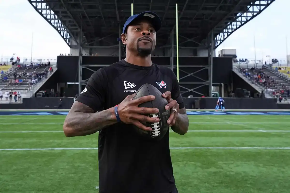 Ginn returns to Aviators sideline after DWI arrest - 1