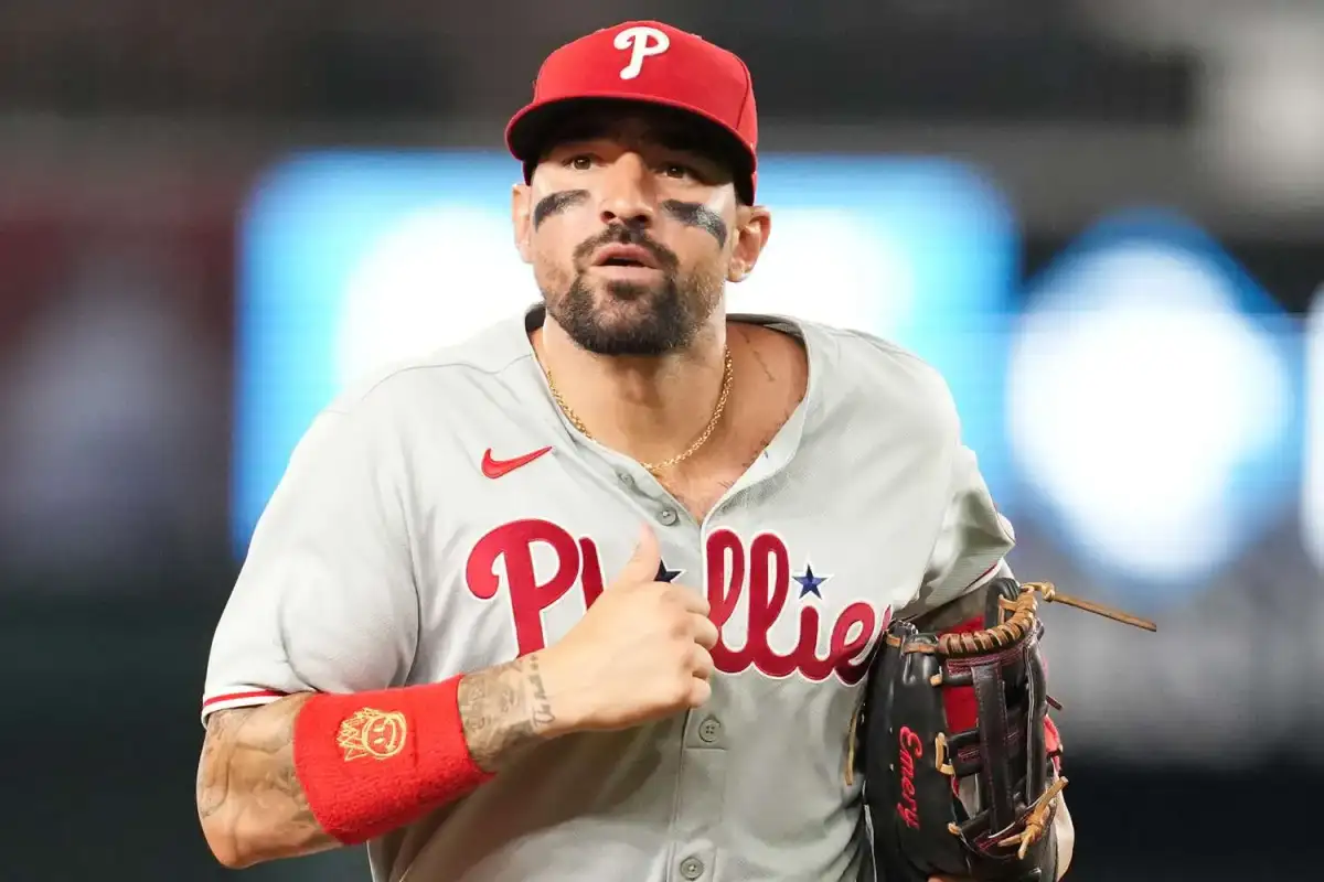 Phillies manager 'proud' of Castellanos admission - 2