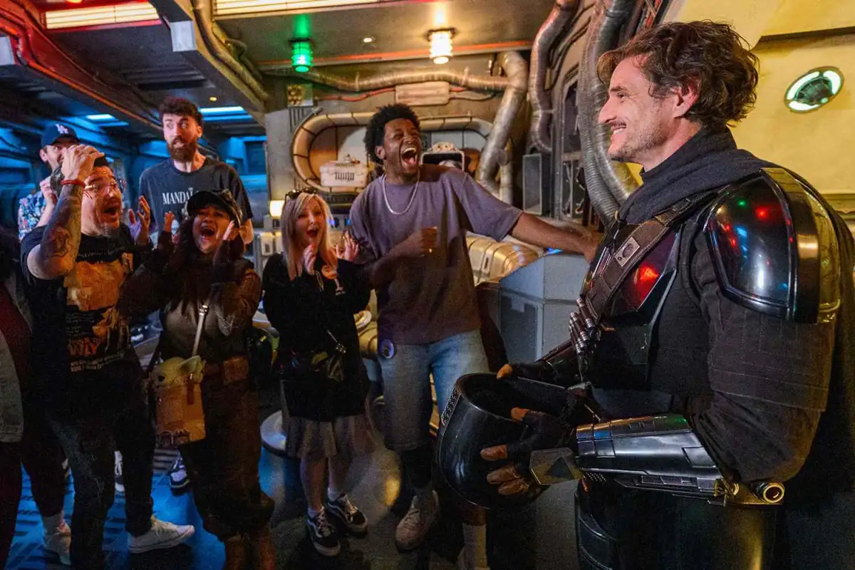 Pedro Pascal goes undercover for 'Star Wars' surprise at Disneyland - 2