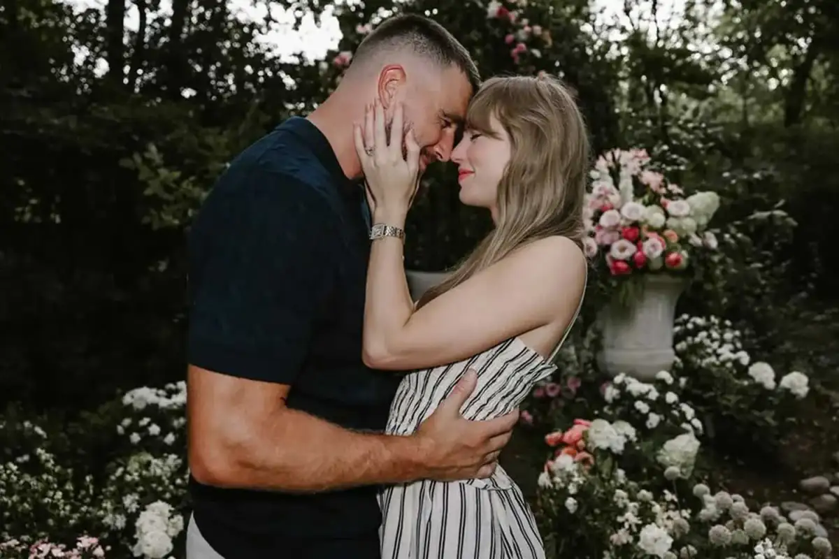 MGK Hits Taylor Swift, Travis Kelce's Star-Studded Wedding Like Bang - 3