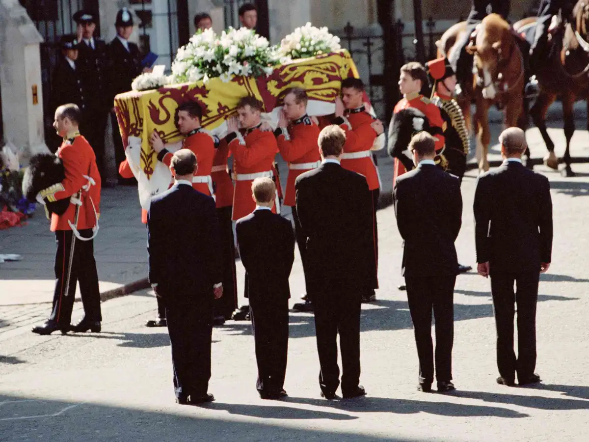 WATCH: Who is Princess Diana's brother Charles Spencer? Everything to know - 1