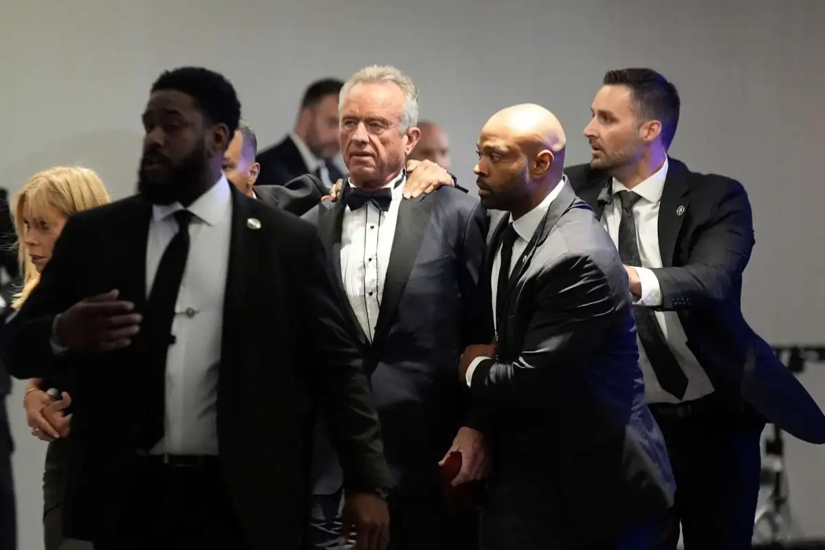 Man seen eating after DC shooting reportedly Wolf Blitzer's agent - 1