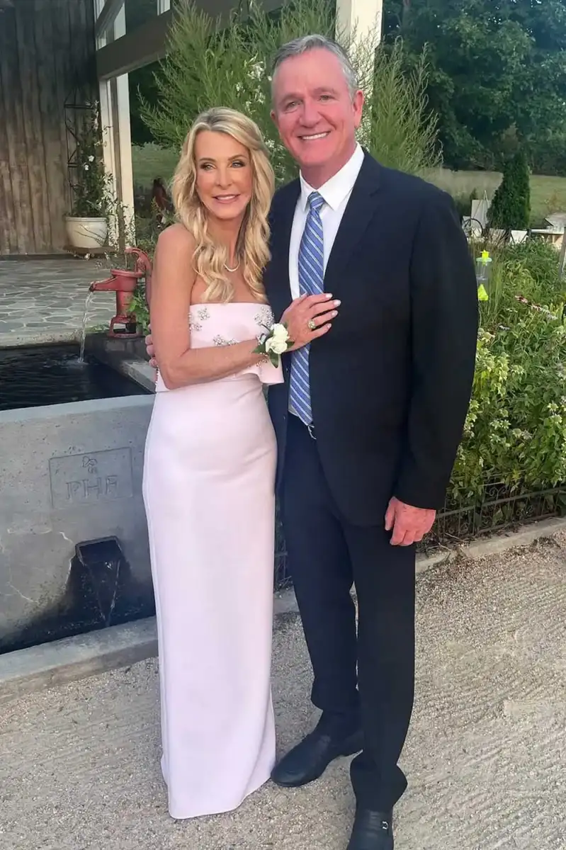Golden Bachelorette’s Joan Vassos & Chock Chapple Give Wedding Update - 1
