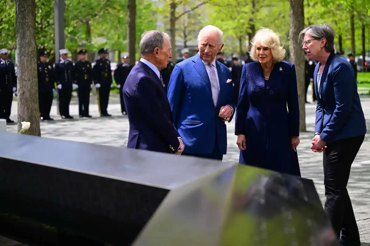 In pictures: King and Queen pay respects at the National September 11 Memorial - 3