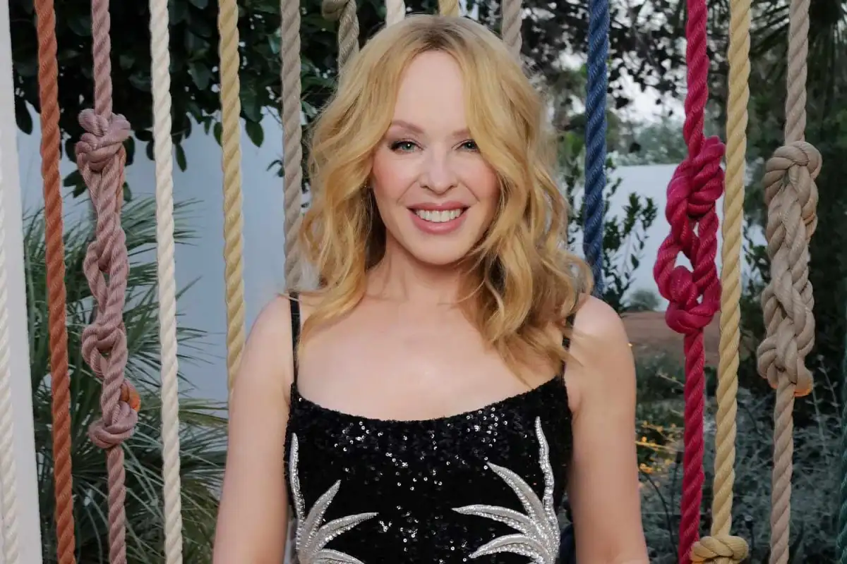 Kylie Minogue's steamy first encounter with Michael Hutchence revealed by her then-boyfriend Jason Donovan - 4