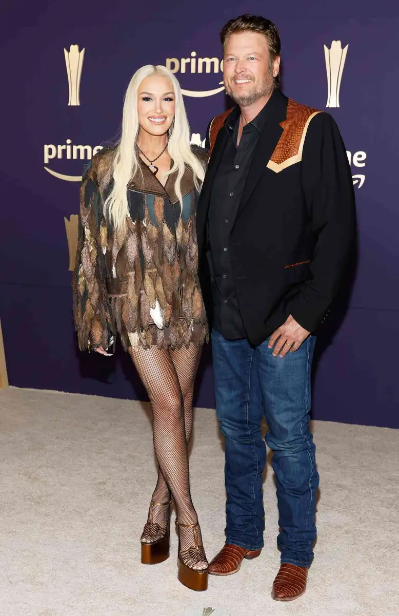 Inside Blake Shelton's Close Bond With Gwen Stefani's Kids - 2