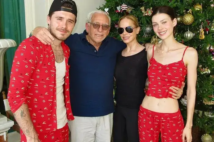 Why Brooklyn Beckham's Ex Just Handed Him the Ultimate Weapon in War Against David and Victoria - 2