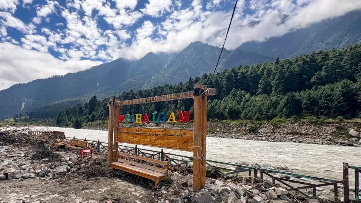 All tourist sites closed after Pahalgam will open by May 2026: Omar Abdullah announces full sector revival in J-K House - 2
