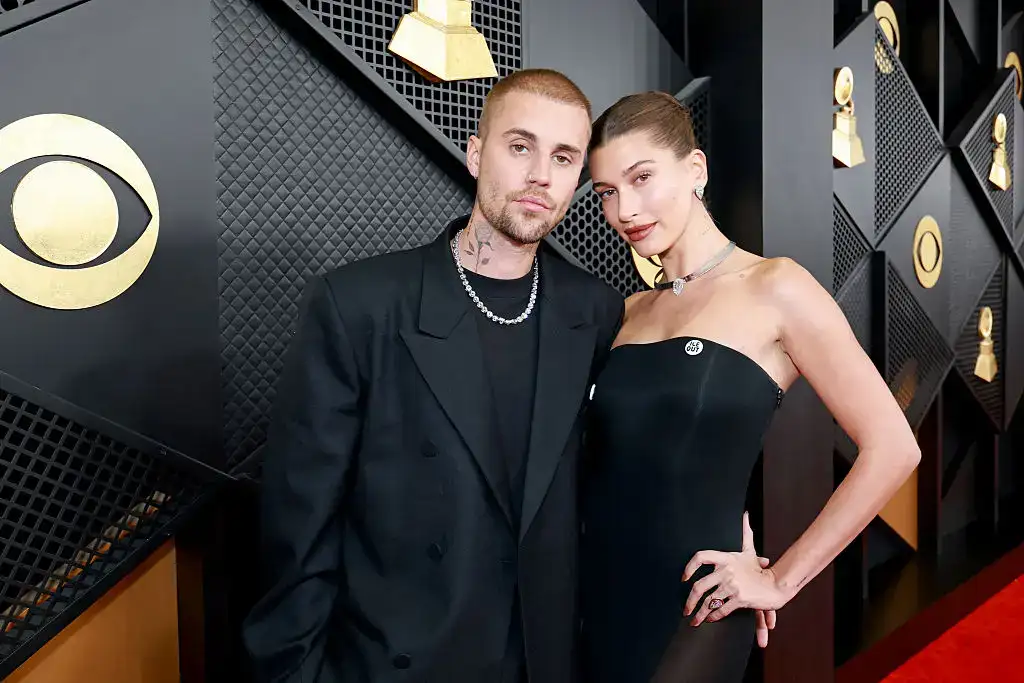 Justin Bieber offers raunchy hint at sex life after wife Hailey showed off derriere in thong bikini - 4