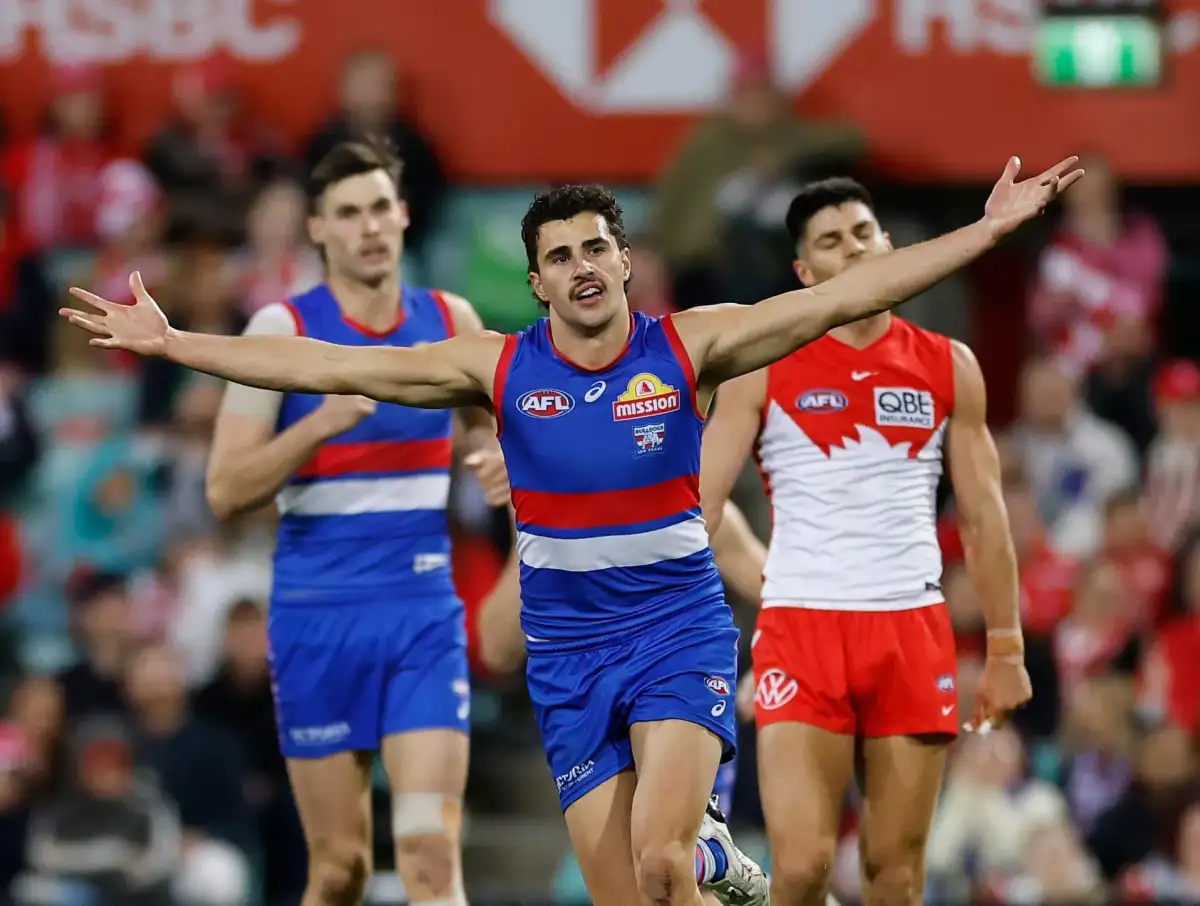 AFL LIVE Western Bulldogs vs Sydney Swans: Undermanned Dogs fire up for chance to upset Swans - 2