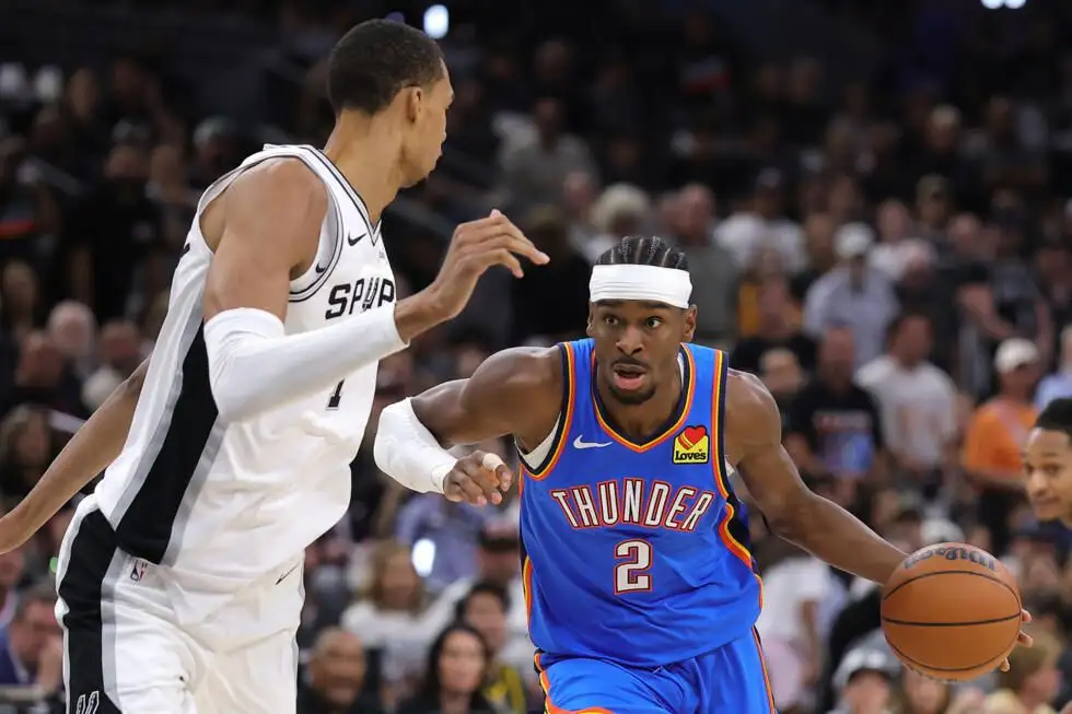 Spurs' Victor Wembanyama enters LeBron James, Kevin Durant territory after Game 4 win - 3