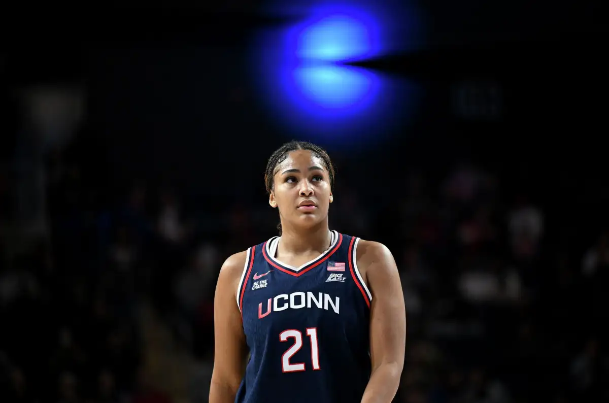 'She's just unstoppable': How Sarah Strong became the best player on the planet - 1