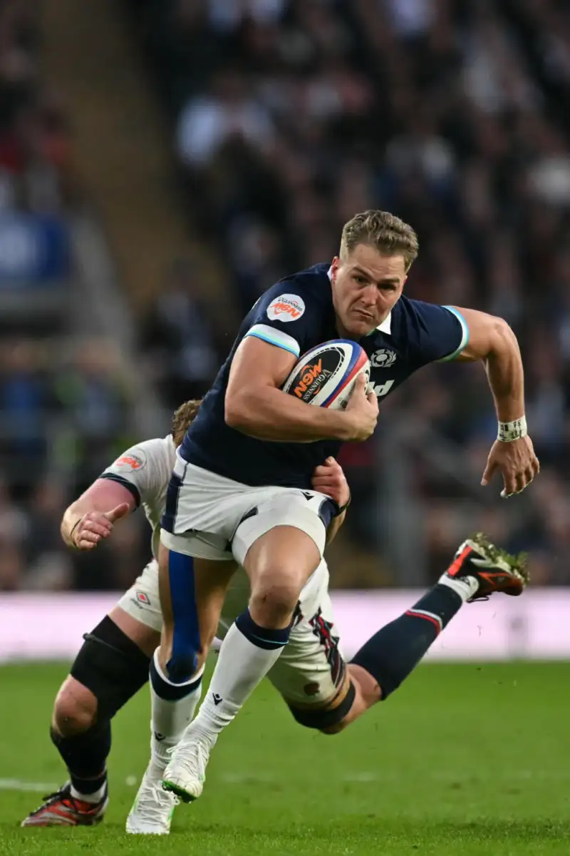 England edge to victory to leave Scotland on brink - 1