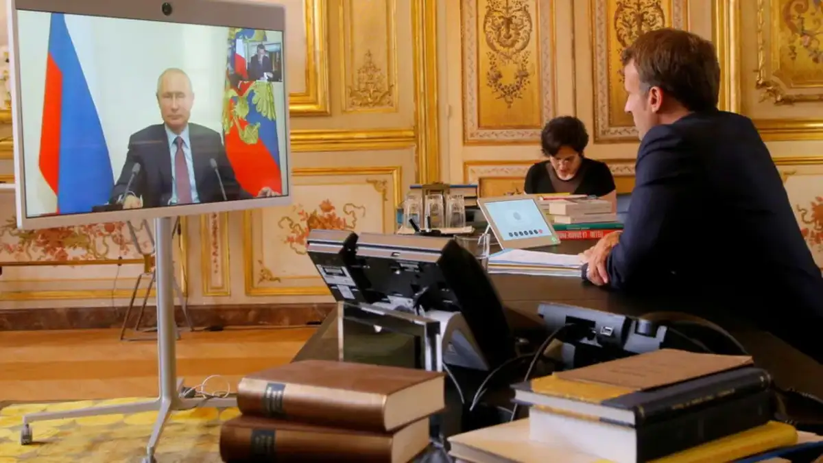Separate talks on Iran and Ukraine-Russia set for Tuesday in Geneva, source says - 1