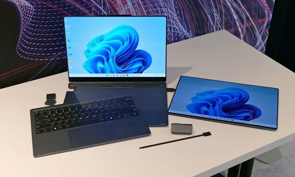 MWC 2026 Live: All the Robots Phones, Concepts, AI and Labubu-Like Bots We Saw - 1