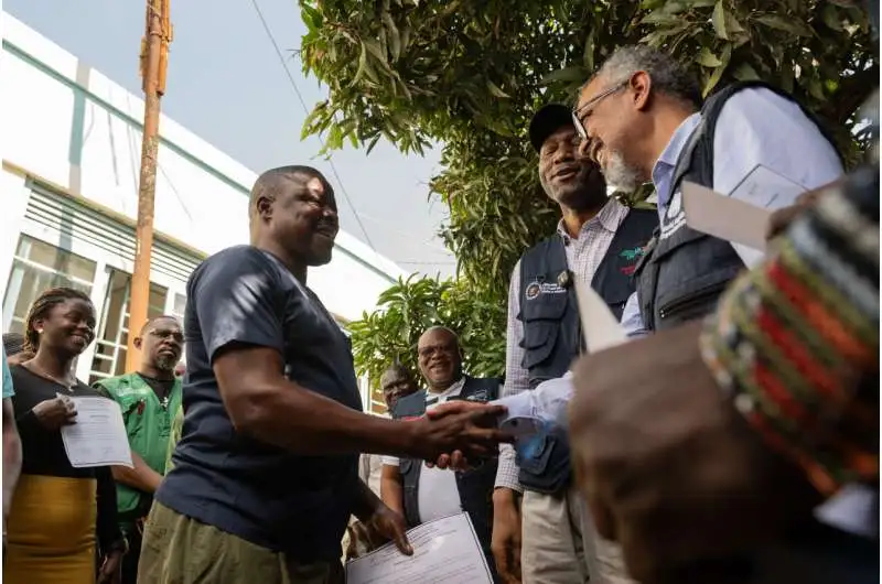 Confirmed Ebola cases in Congo near 300 as survivors describe their recoveries - 1