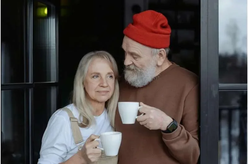 Getting married later in life provides NO boost to wellbeing, study finds - but moving in with a new partner does - 3