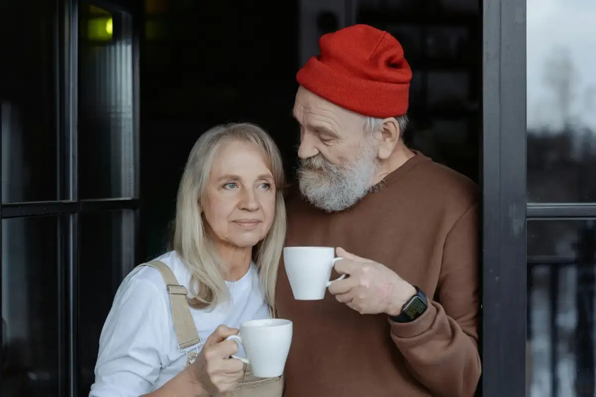 Getting married later in life provides NO boost to wellbeing, study finds - but moving in with a new partner does - 2