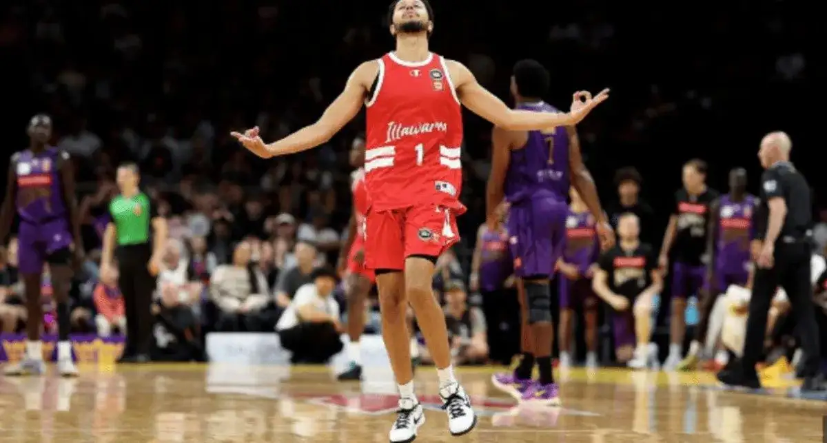 Hawks claim 'attempted cover-up' as Basketball Australia clears NBL owner - 4